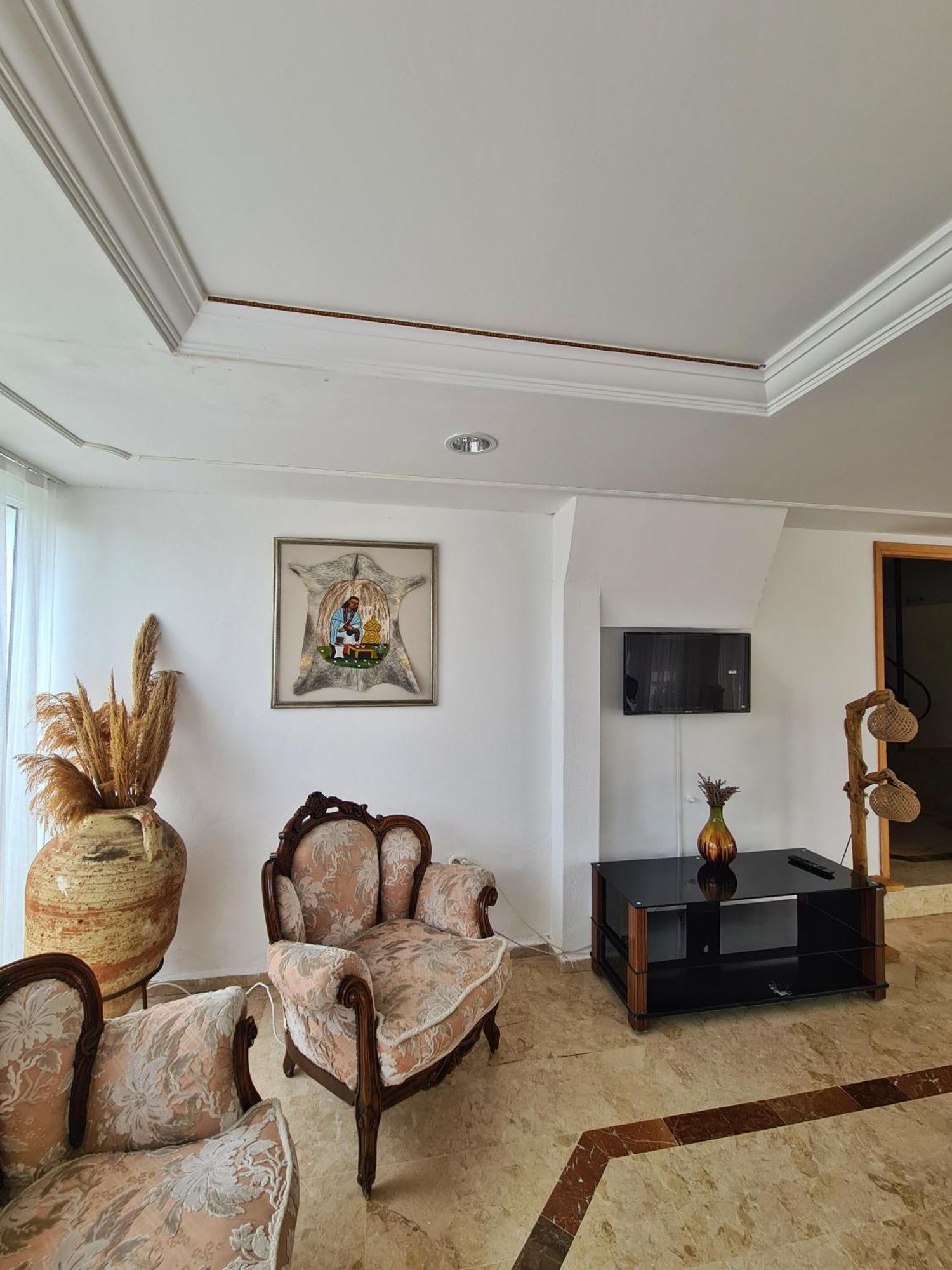 Fora Apart Otel Çeşme Esterno foto