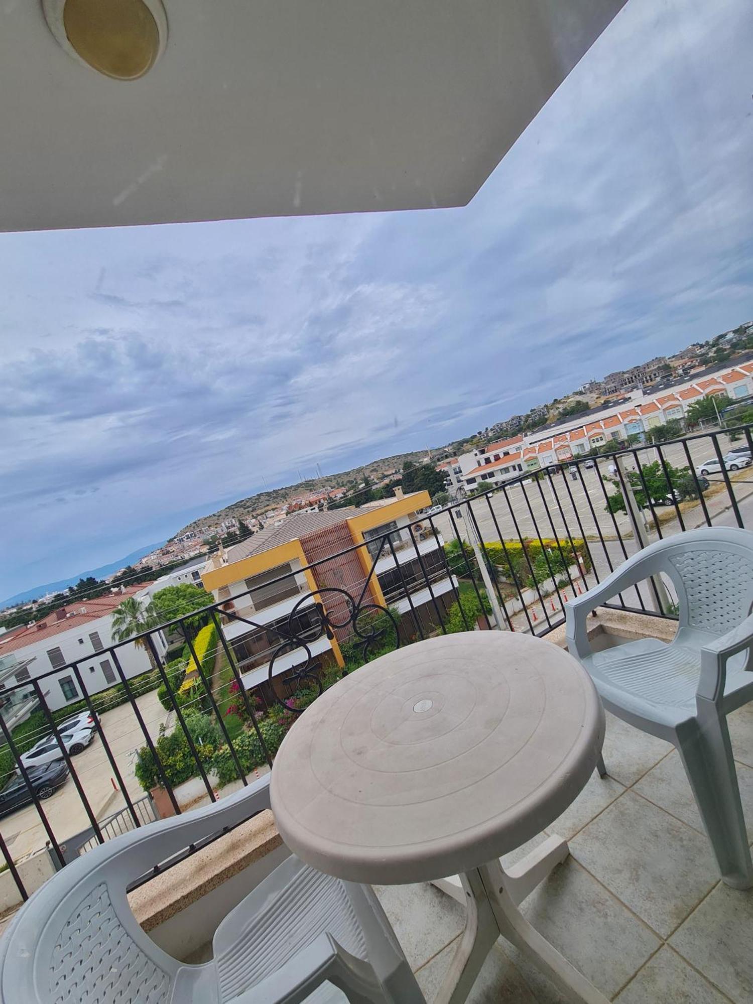 Fora Apart Otel Çeşme Esterno foto