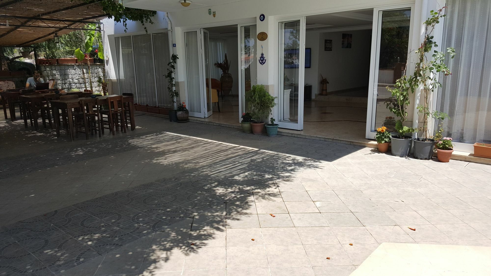 Fora Apart Otel Çeşme Esterno foto