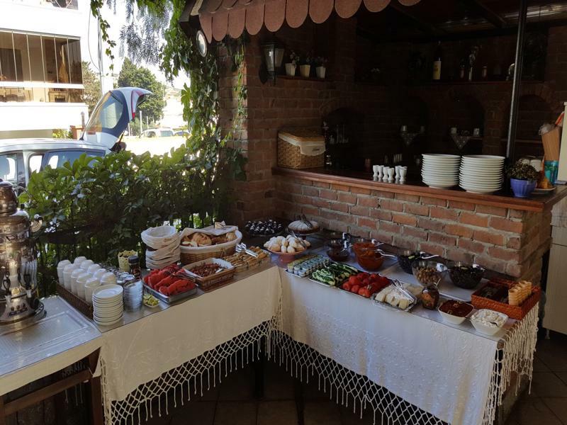 Fora Apart Otel Çeşme Esterno foto